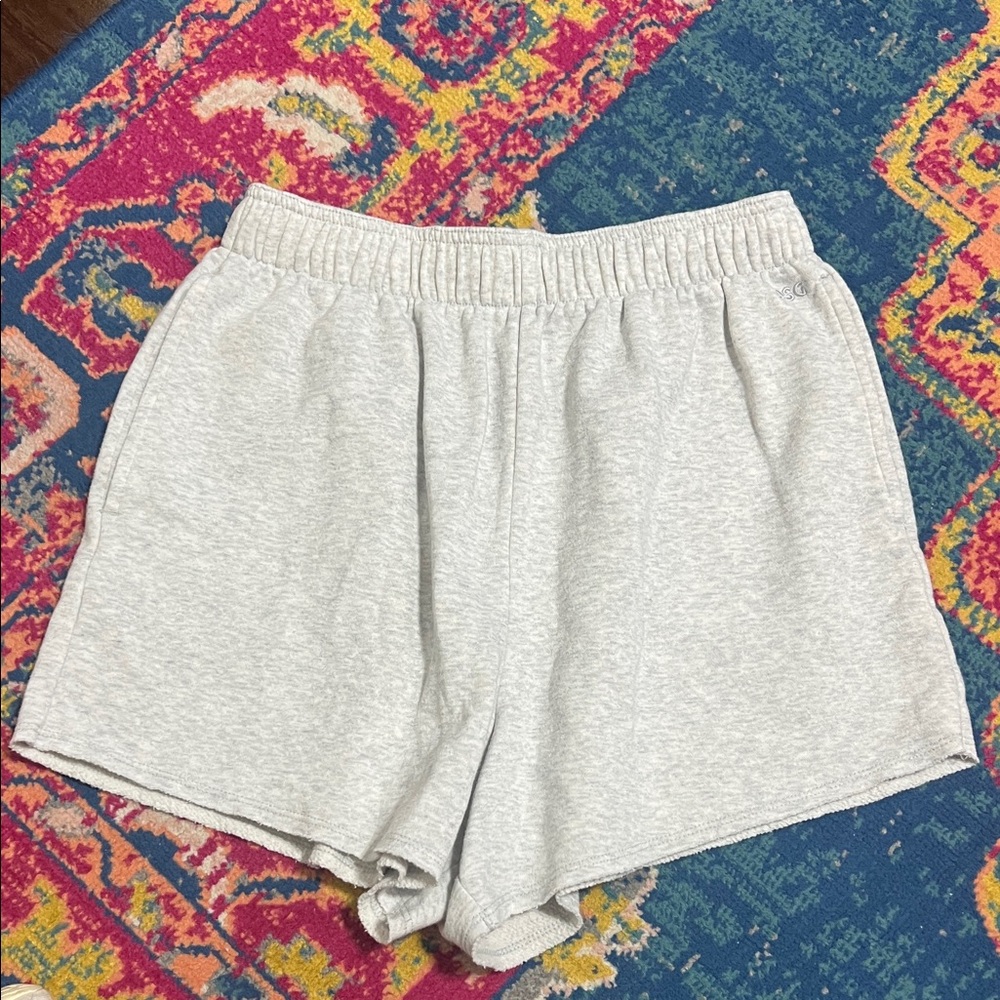 DSG Women's Light Gray Athletic Shorts sweatpants shorts pockets drawstring